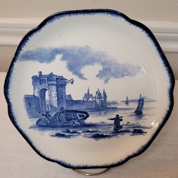 Vintage French H.B & Cie Terre De Fer 1510 ( Land of Iron) decorative plate - Picture 2 of 10